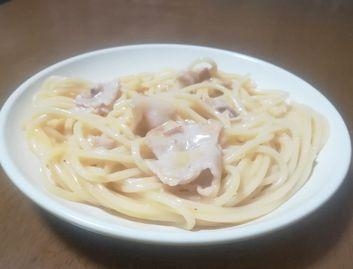 豚バラ肉のクリームパスタ