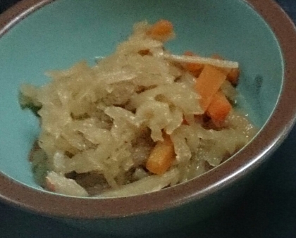 切り干し大根と高野豆腐はどちらも大好きなので、一緒に煮てしまえるのはとても簡単で美味しかったです！ありがとうございました(*^^*)