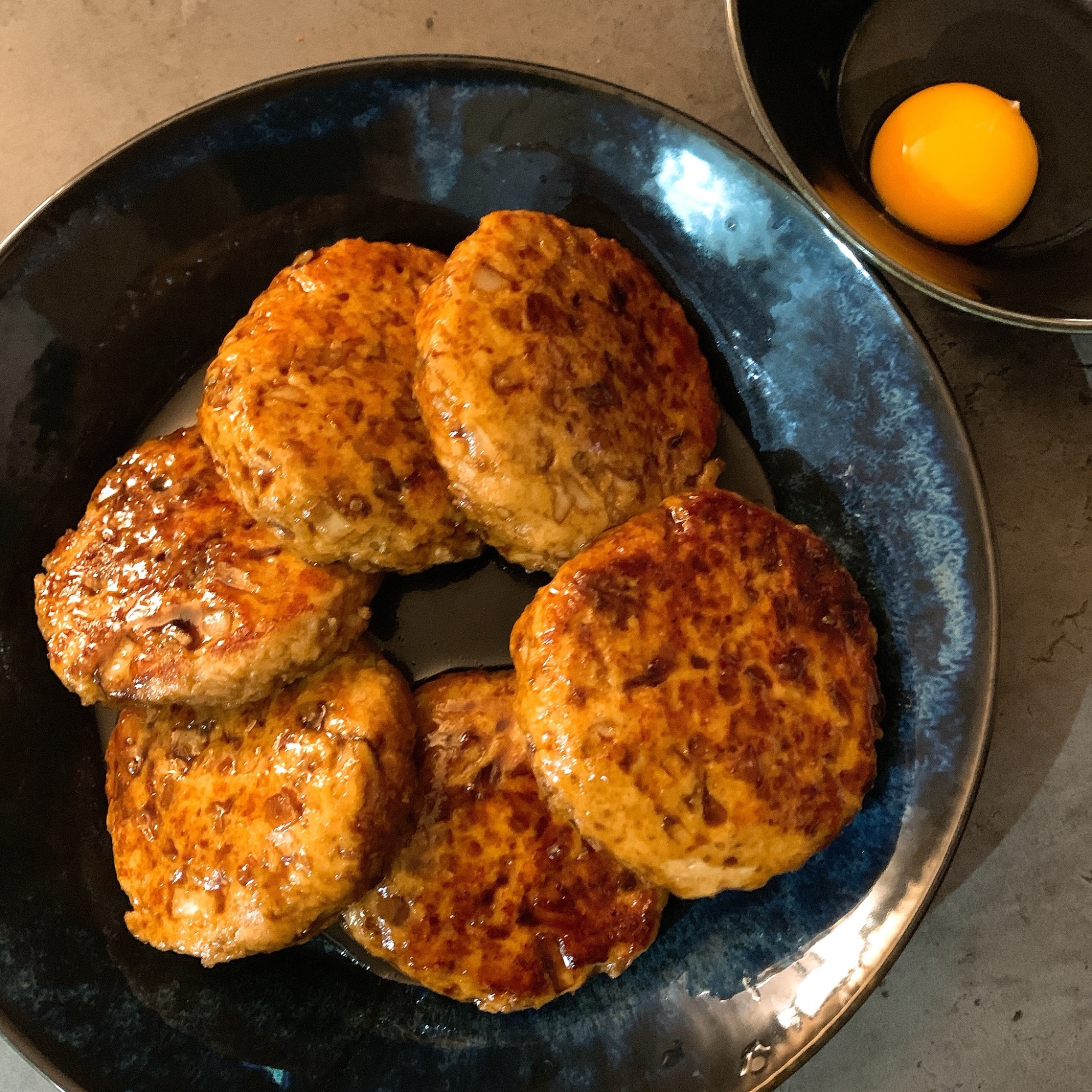 鶏ひき肉と豆腐で！ヘルシーなのに絶品つくね