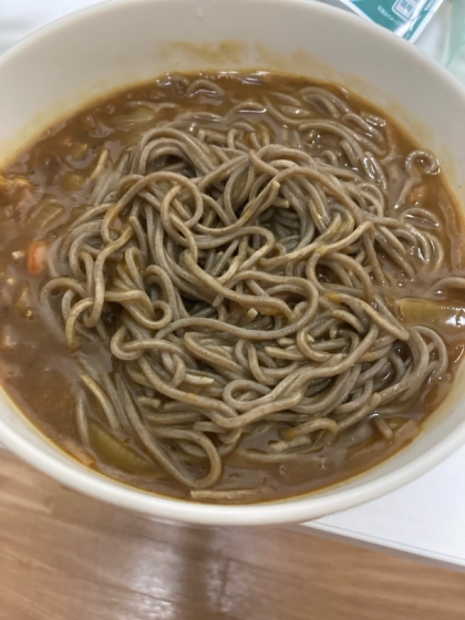 華麗・残ったカレーをリメイク！カレー蕎麦