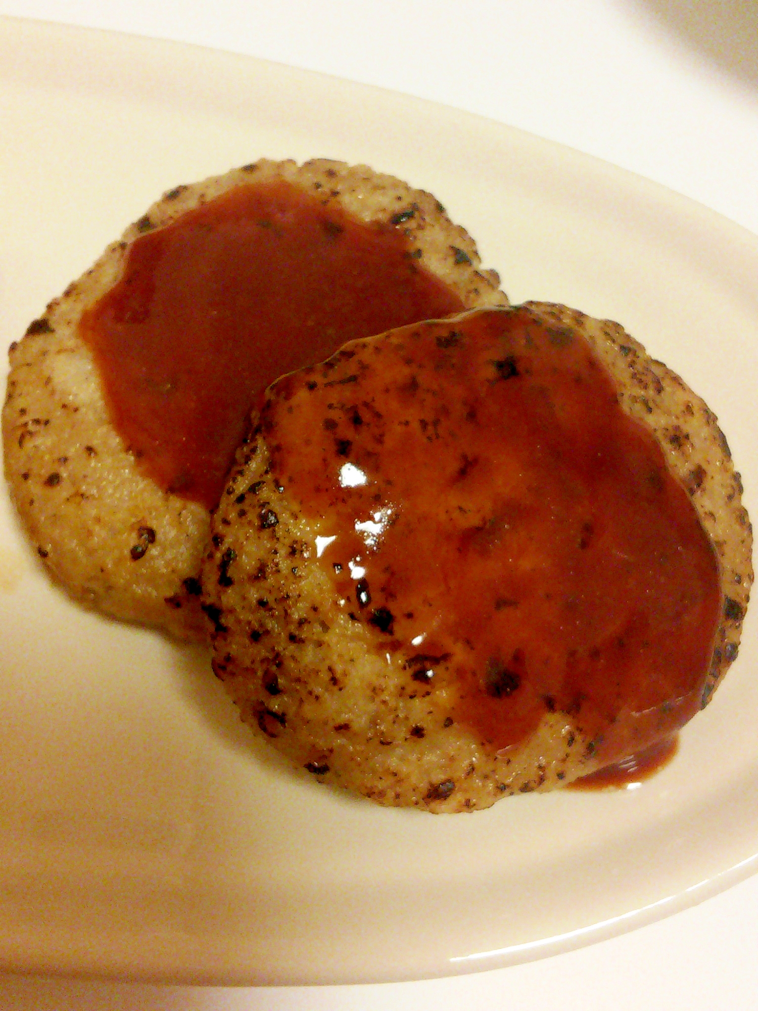 簡単 一手間かけて 冷凍ハンバーグと手作りソース レシピ 作り方 By みずたまsweet 楽天レシピ