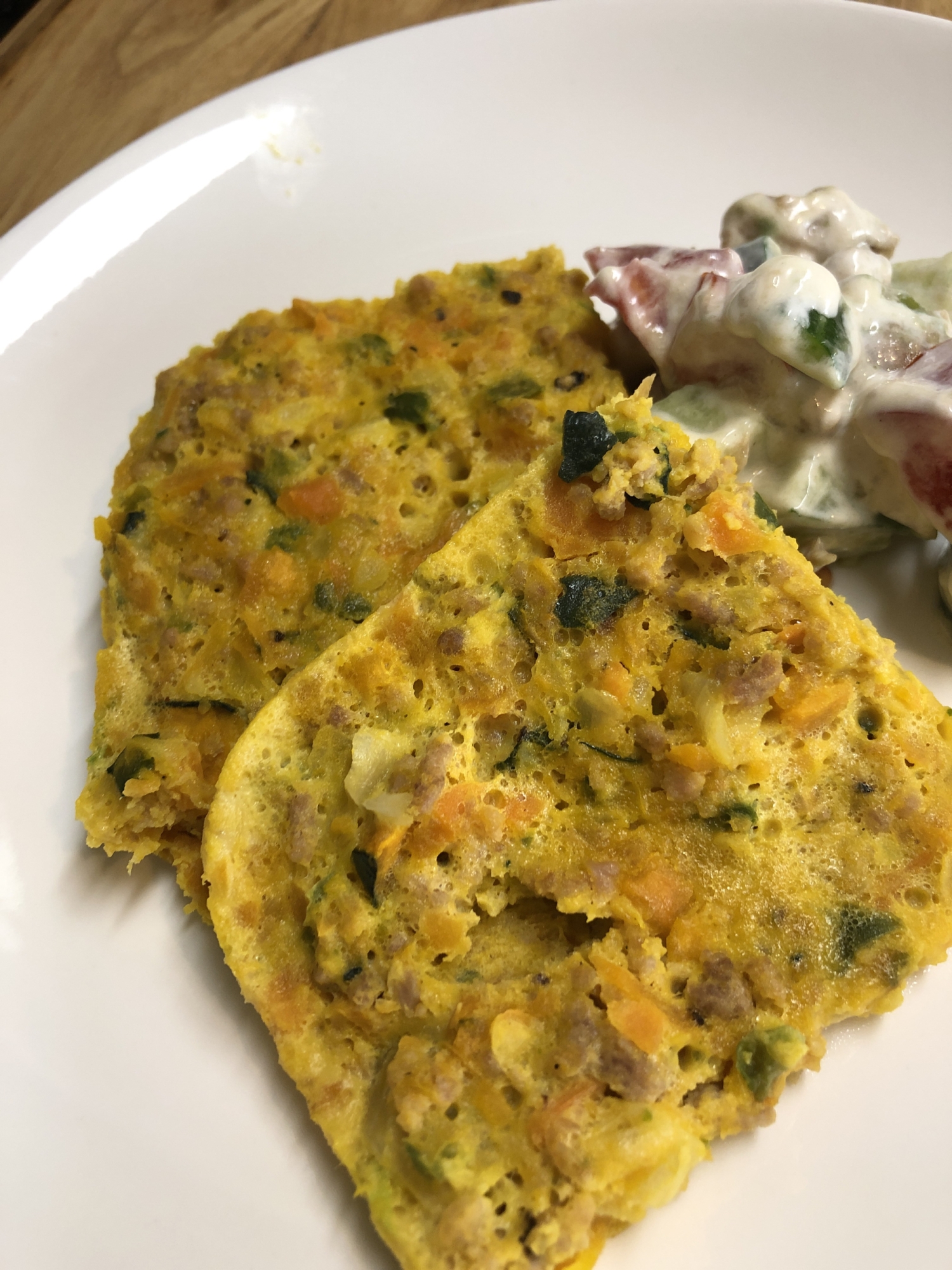 電子レンジで作るカボチャとひき肉の卵焼き