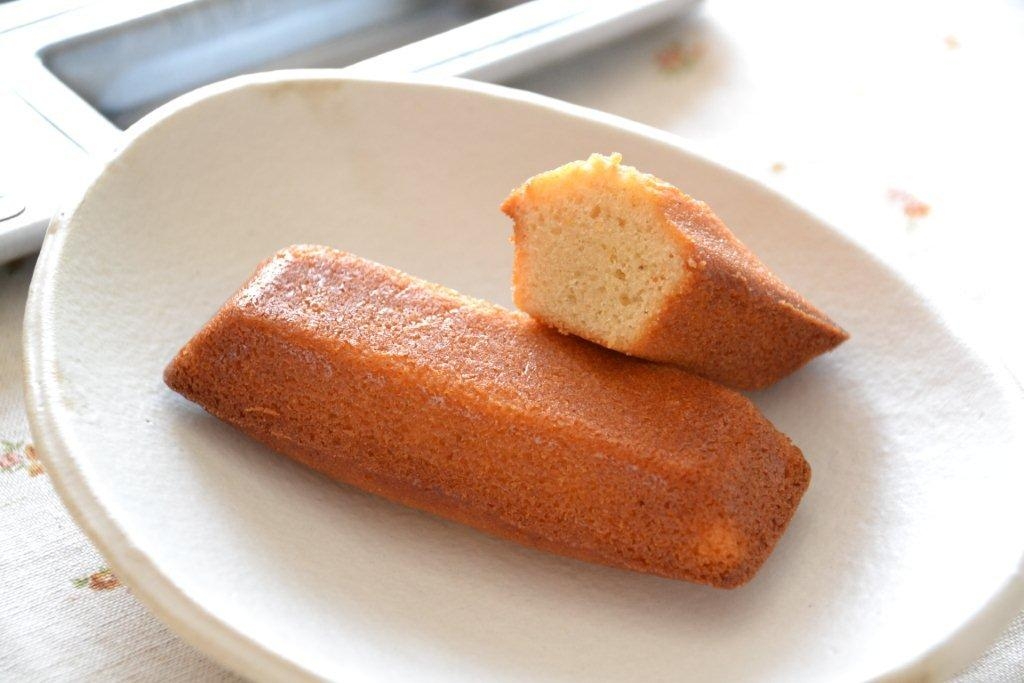 Hmで作れる 簡単バターフィナンシェ レシピ 作り方 By あさぎ 楽天レシピ Hmで作れる 簡単バターフィナンシェ レシピ 作り方 By あさぎ 楽天レシピ