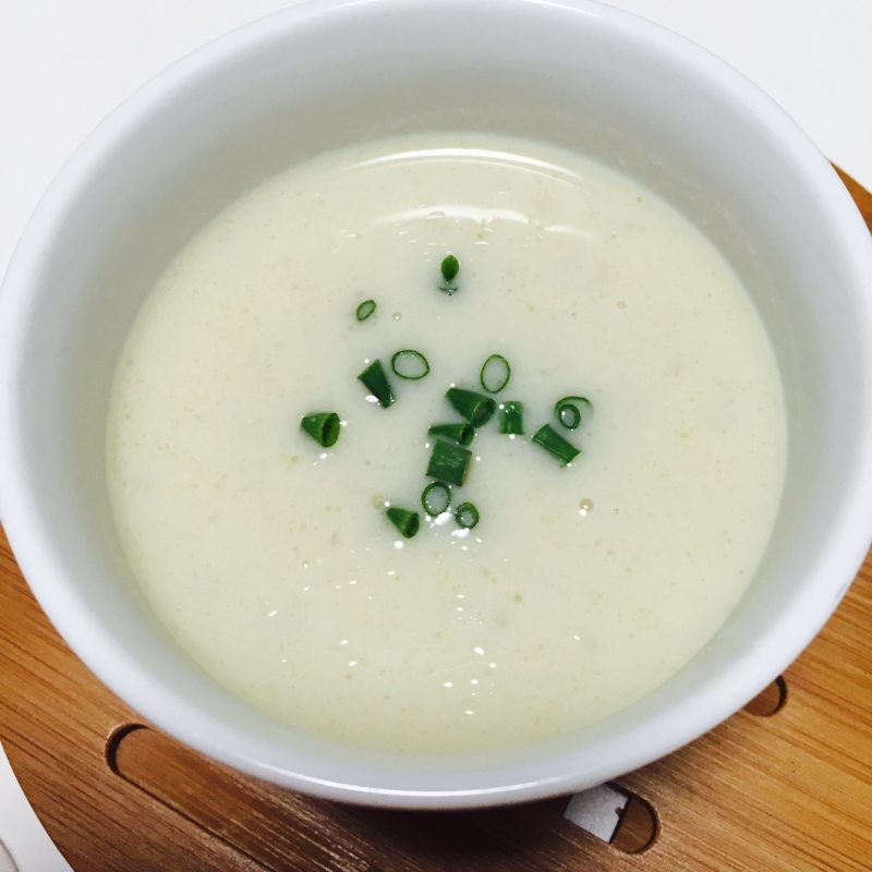 健康的☆豆乳と里芋のスープ