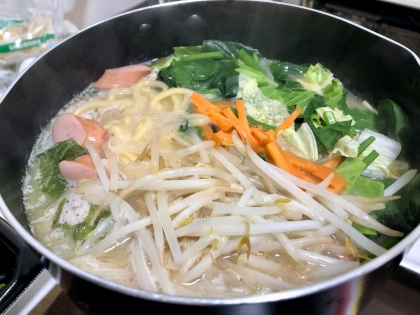 煮込みラーメン