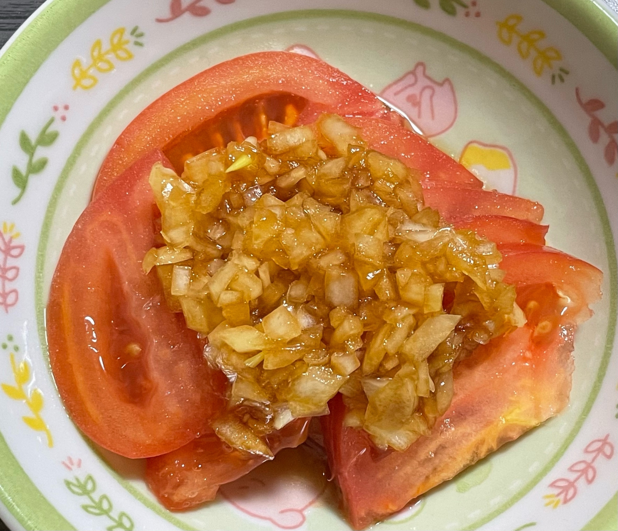 玉ねぎドレッシングをかけて♩スライストマト