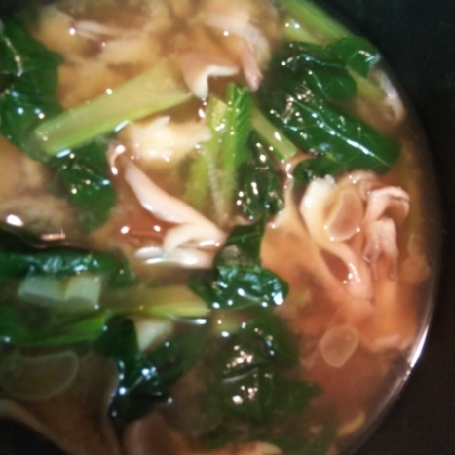 小松菜と舞茸とねぎの味噌汁