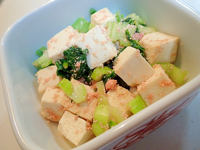 青梗菜と木綿豆腐とたらこの炒め物♬
