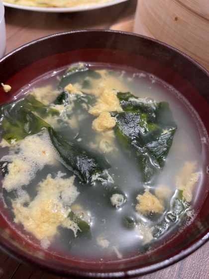 わかめと卵のコンソメスープ