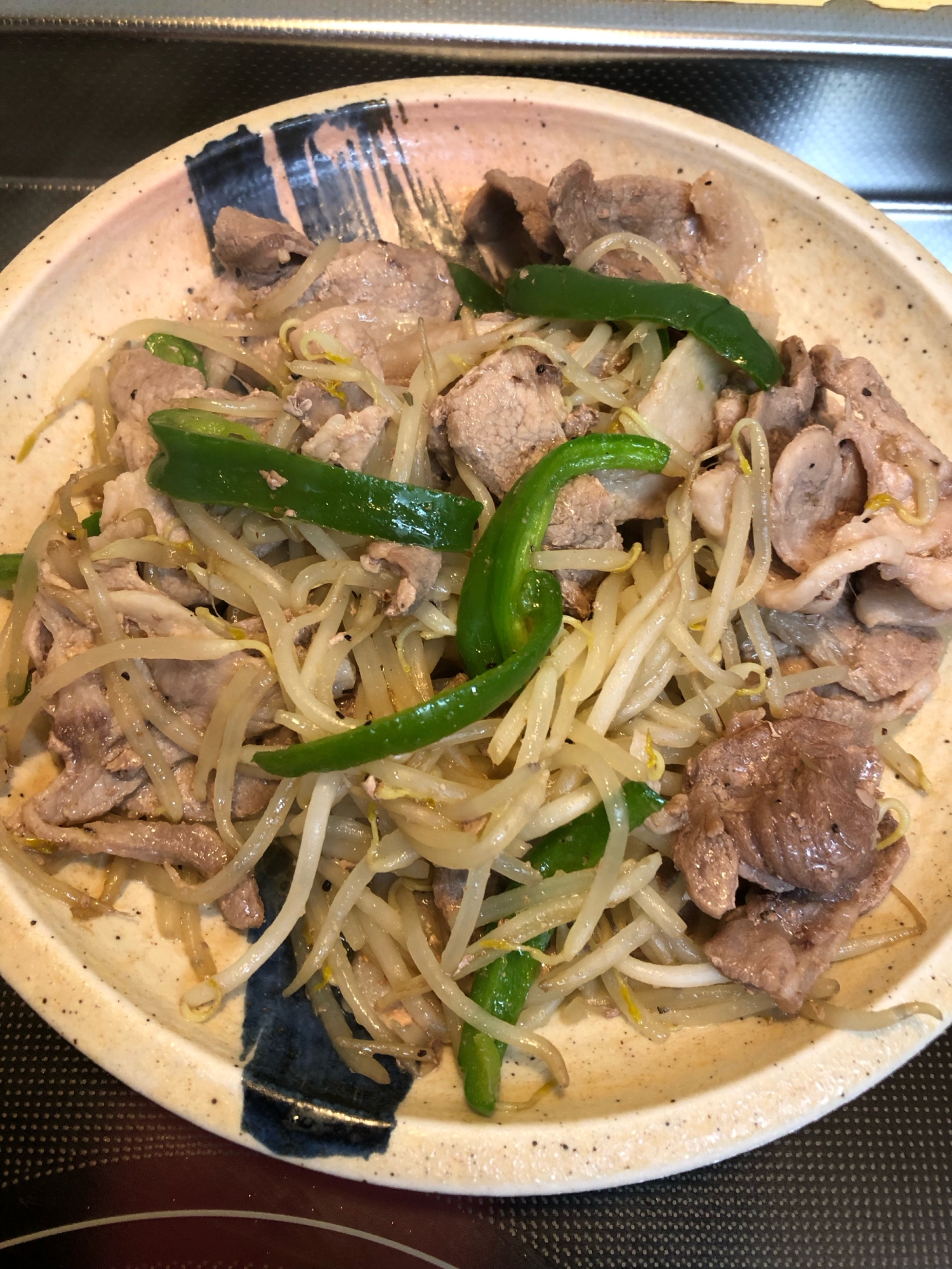 豚肉ともやしの中華炒め^_^