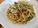 バジルがたくさん取れたなら♪美味ジェノベーゼパスタ