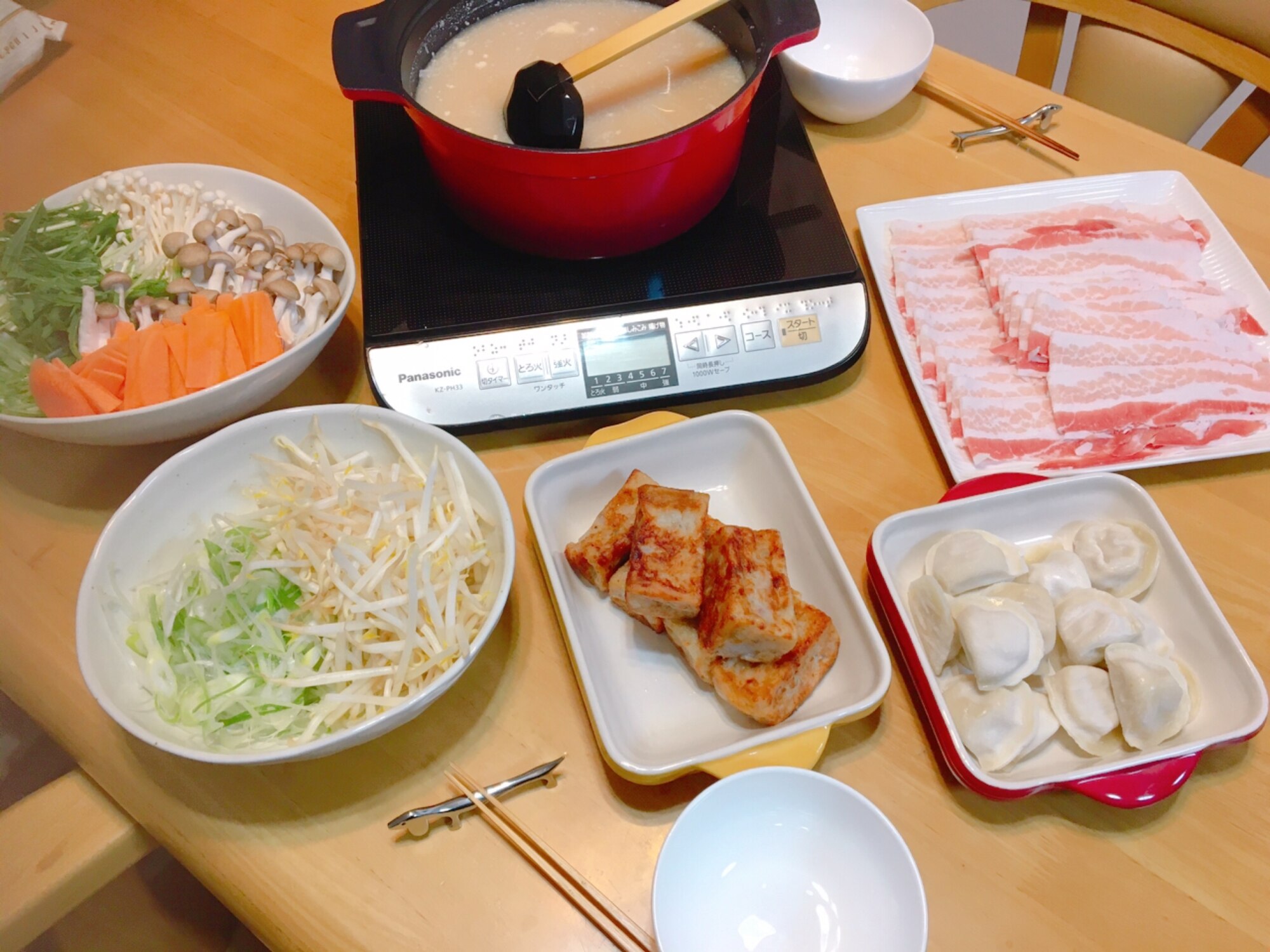 とんこつ味噌鍋 レシピ 作り方 By Tsu2ya8 楽天レシピ