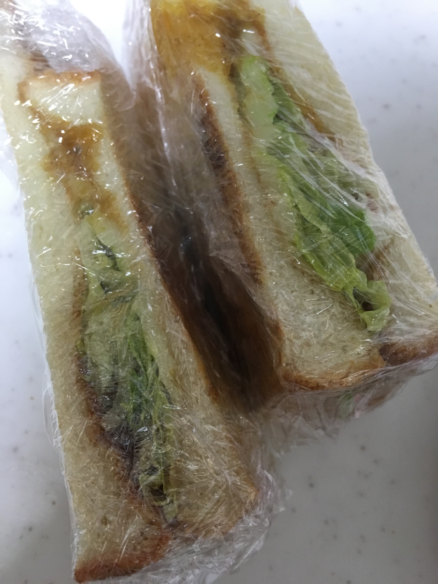 食パンで☆カレーチーズホットサンド(^○^)