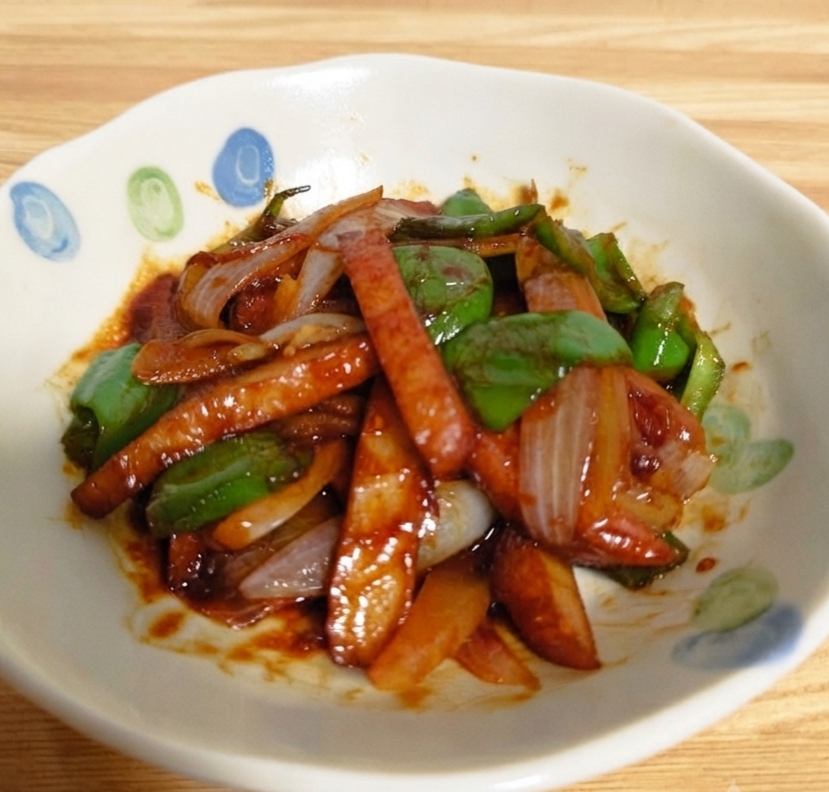 中華風【さつま揚げとピーマンのピリ辛炒め】