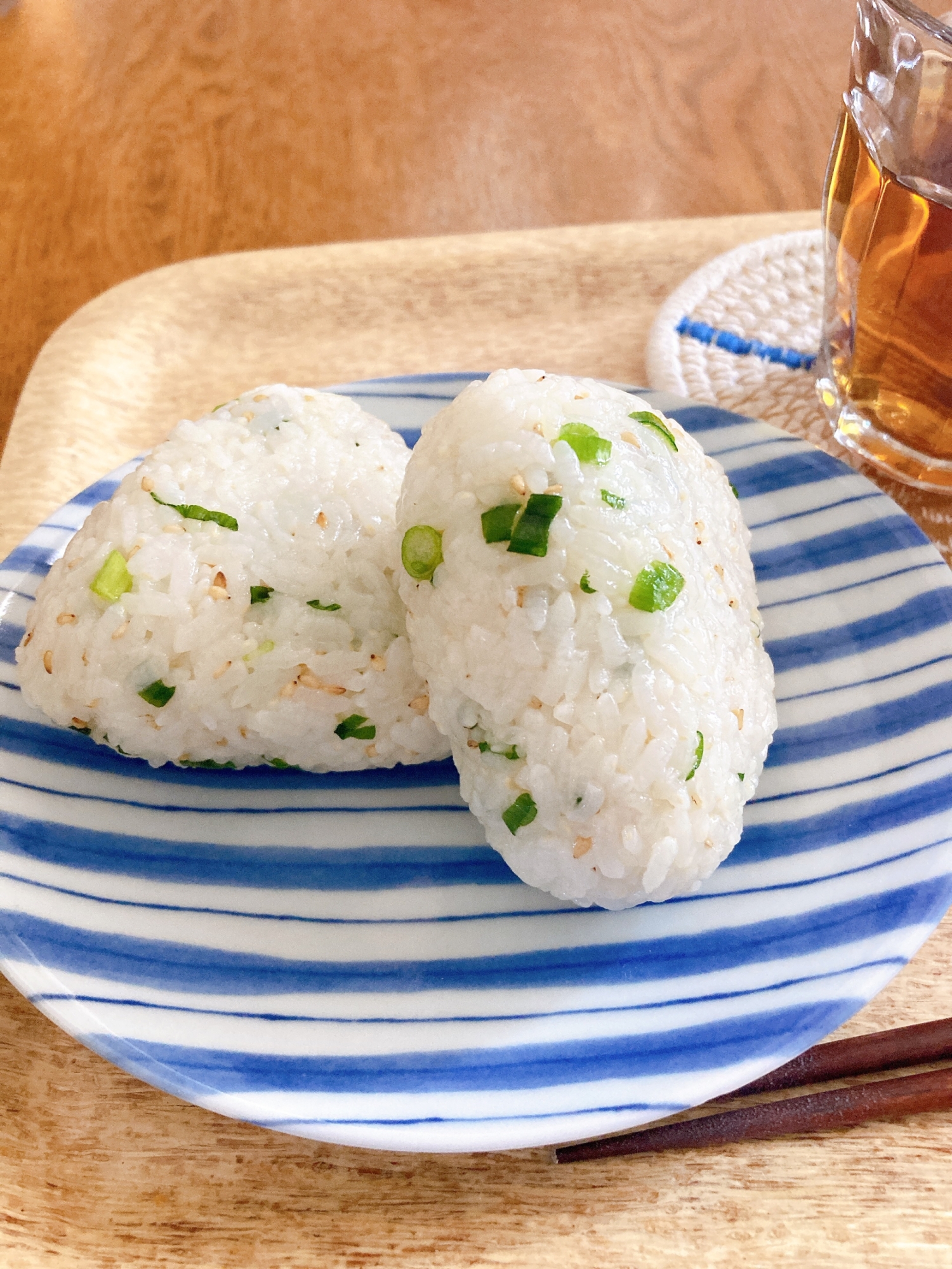 ごま油とネギのアレンジおにぎり