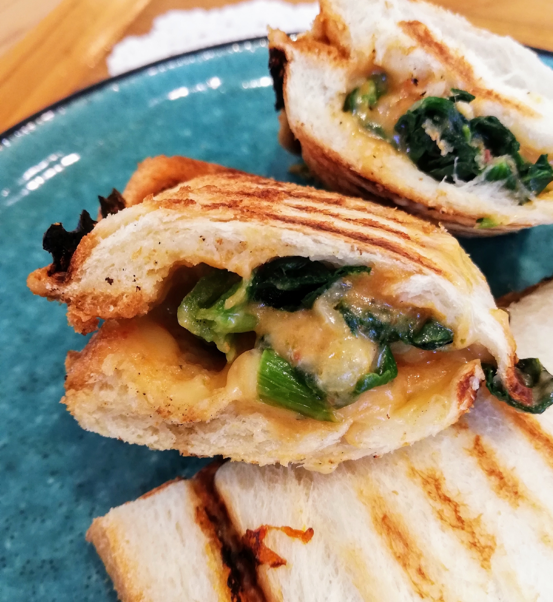 リメイク ほうれん草 チキンカレーのホットサンド レシピ 作り方 By Goma 楽天レシピ