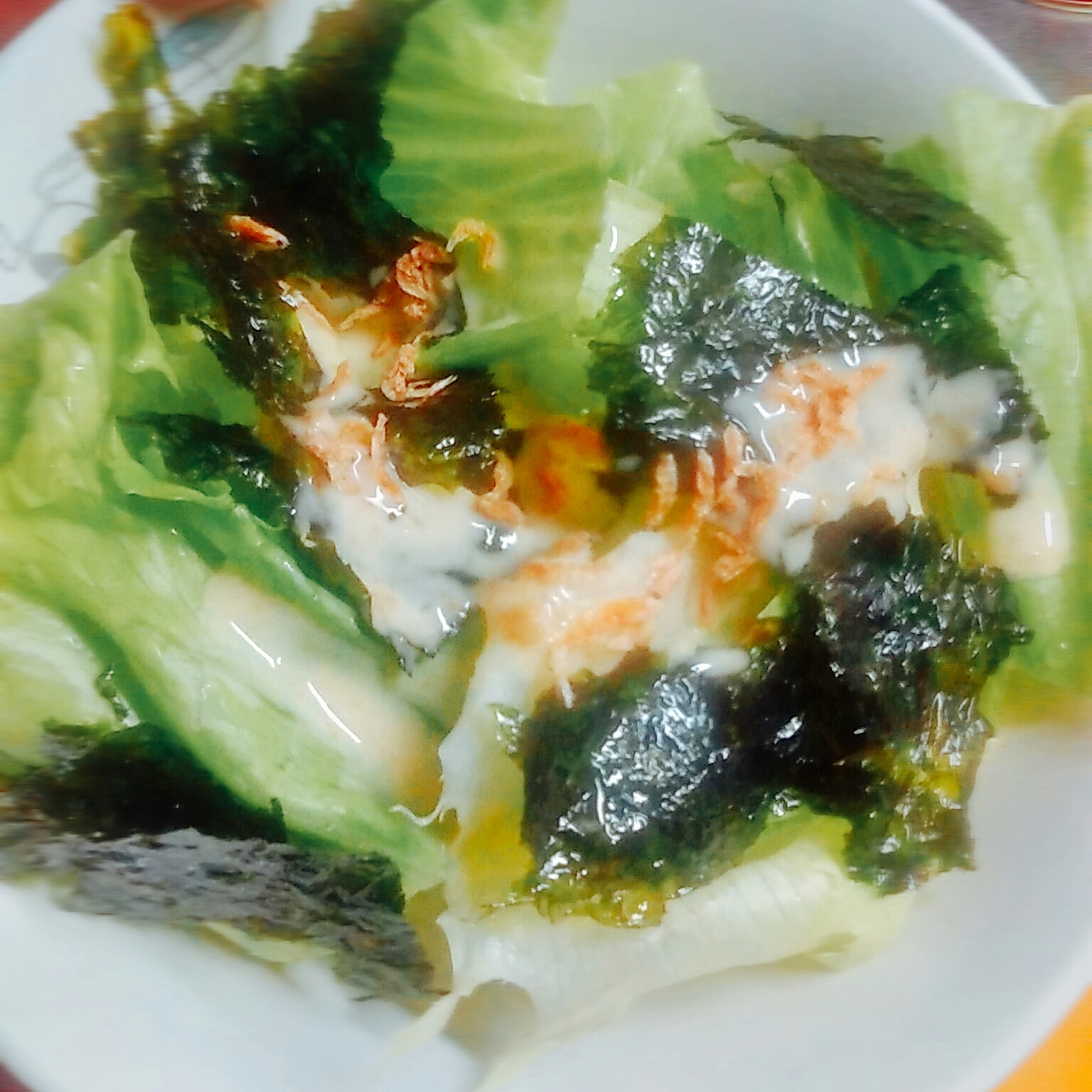 韓国海苔とレタスサラダ