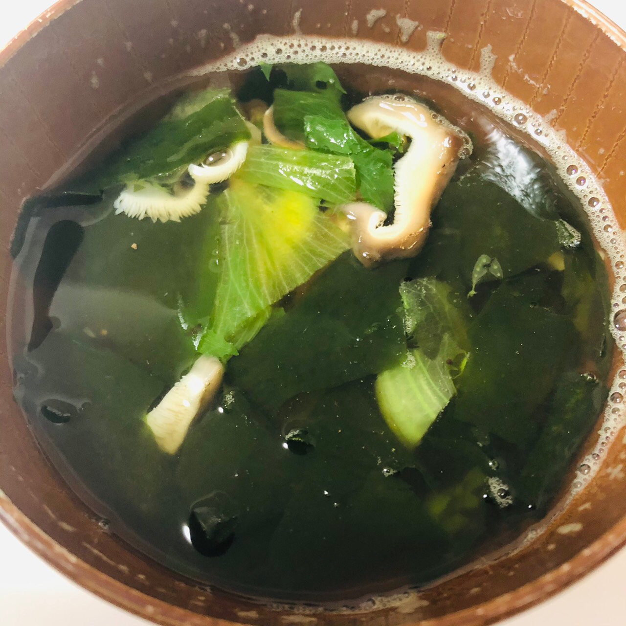 椎茸とレタスのスープ