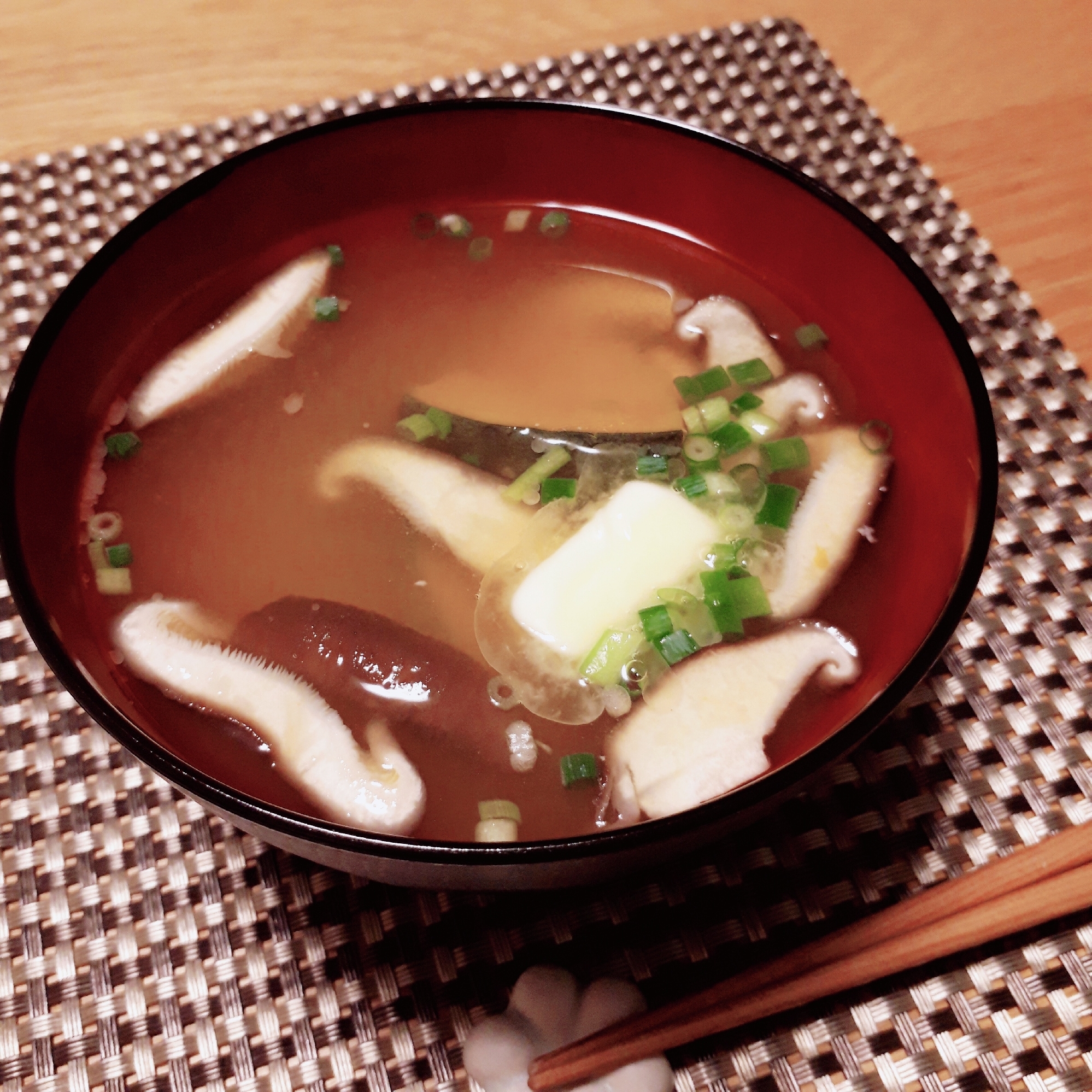 かぼちゃとしいたけのバター味噌汁 レシピ 作り方 By M Sレシピ 楽天レシピ かぼちゃとしいたけのバター味噌汁 レシピ 作り方 By M Sレシピ 楽天レシピ