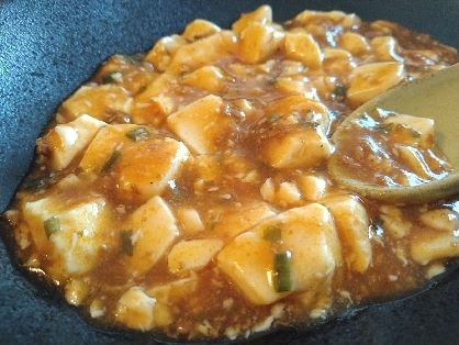 豆板醤・甜麺醤・鶏ガラで麻婆豆腐