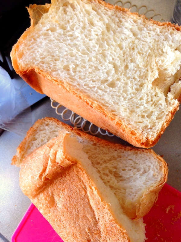 皮バリ♡中もち♡フランス食パン
