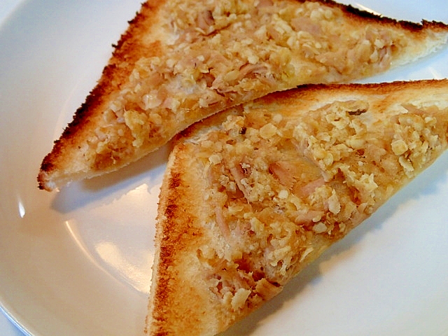 からしマヨで ツナとオートミールのオープンパン レシピ 作り方 By ぷ みぃまま 楽天レシピ