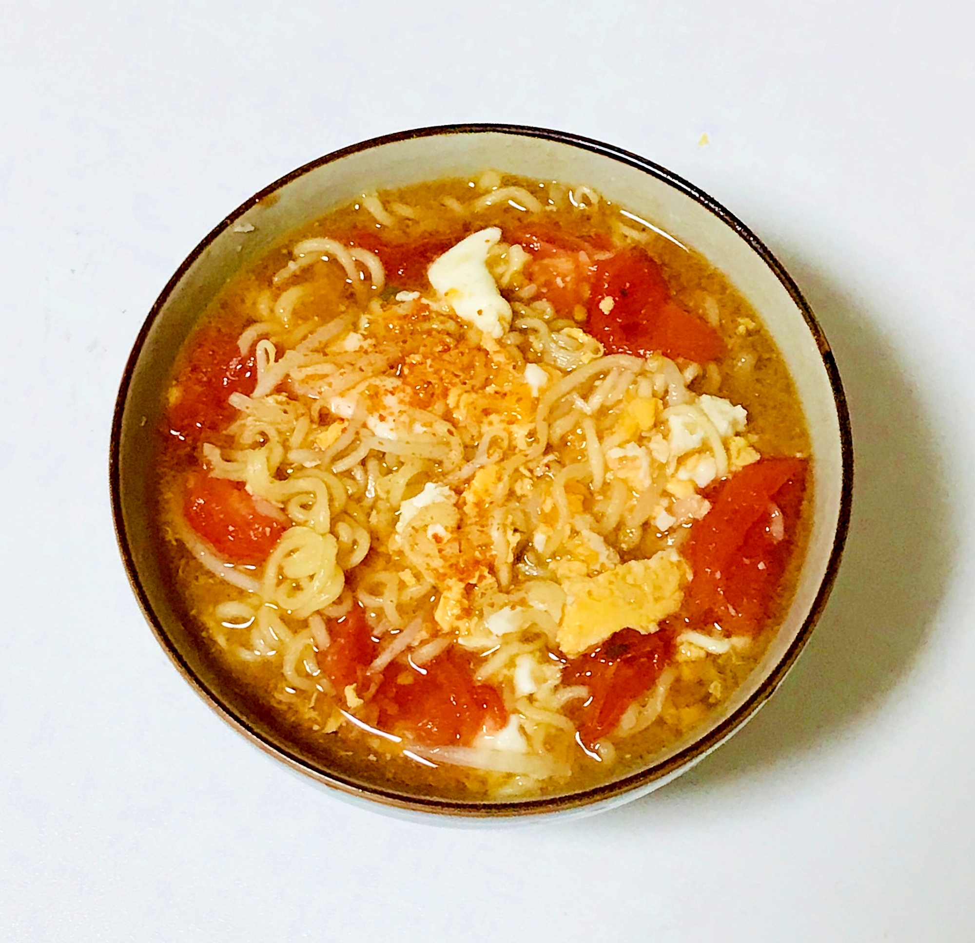 トマト卵味噌ラーメン