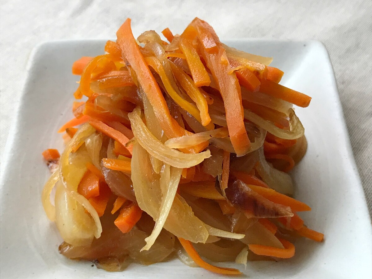 玉ねぎとにんじんのきんぴら レシピ 作り方 By Mma05 楽天レシピ 玉ねぎとにんじんのきんぴら レシピ 作り方 By Mma05 楽天レシピ
