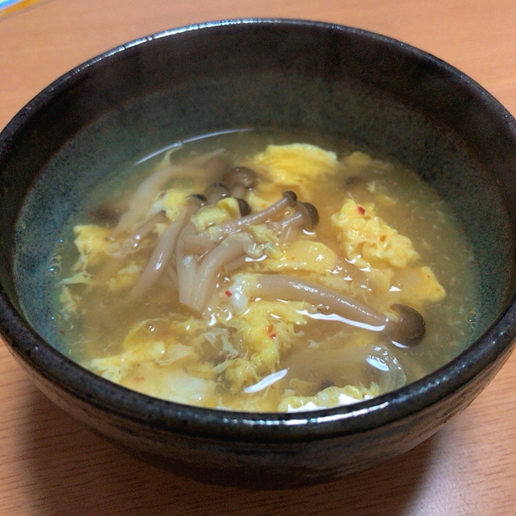 柚子胡椒が効いたふわふわ卵スープ