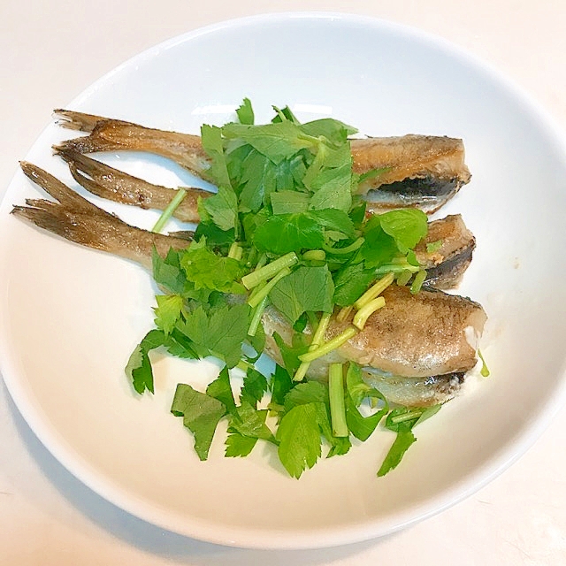 ビールのお供に 氷下魚ののフライパン焼き レシピ 作り方 By えだ豆カシューナッツ 楽天レシピ ビールのお供に 氷下魚ののフライパン焼き レシピ 作り方 By えだ豆カシューナッツ 楽天レシピ