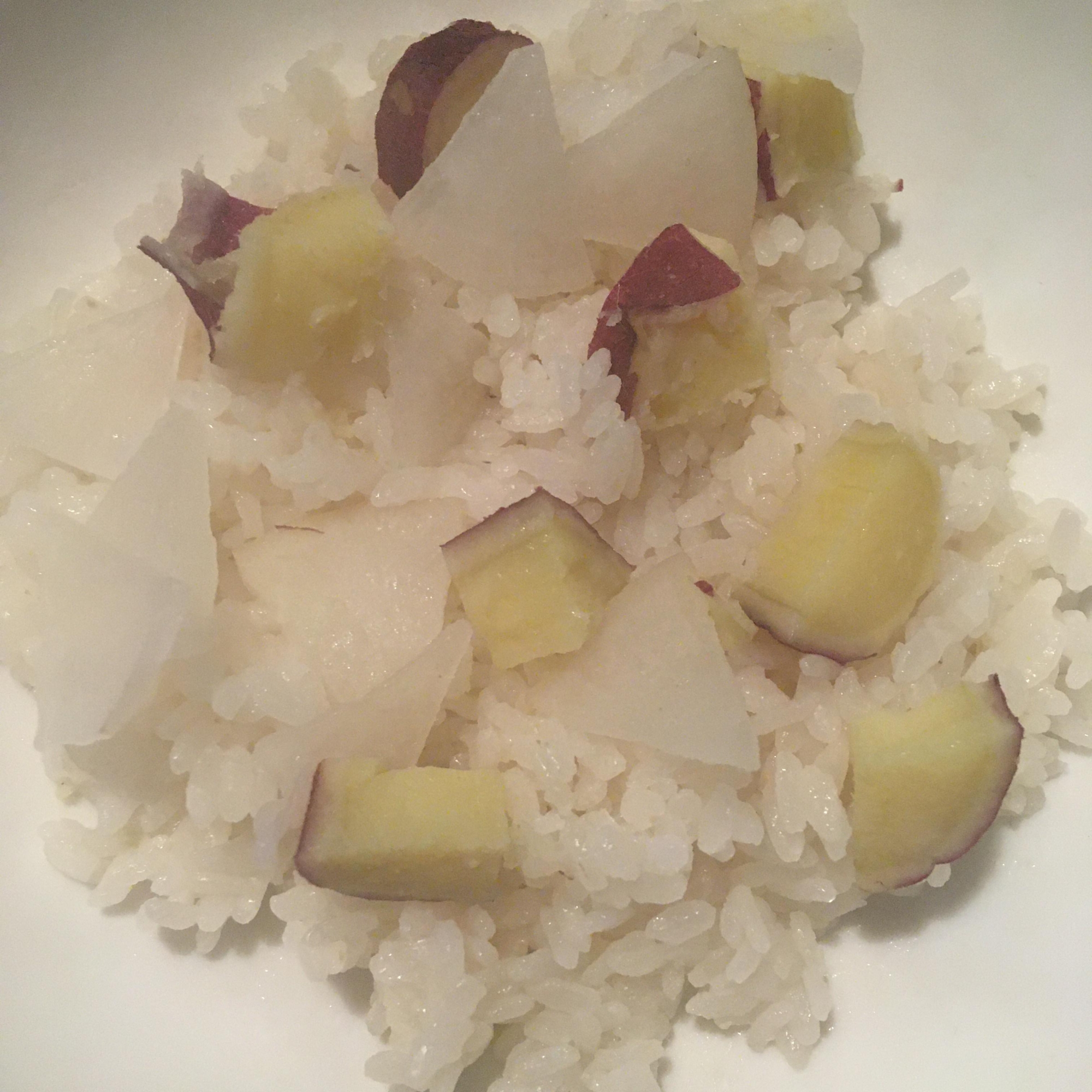 大根、さつまいものご飯