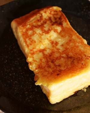 自家製食パンのミミで作るフレンチトースト