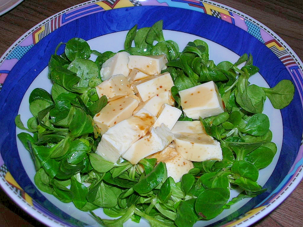 豆腐入りフェルドサラダ（Feldsalat）
