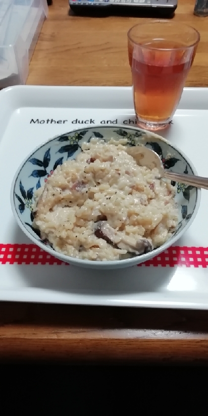 しめじの代わりに、椎茸とエノキで
作りました。