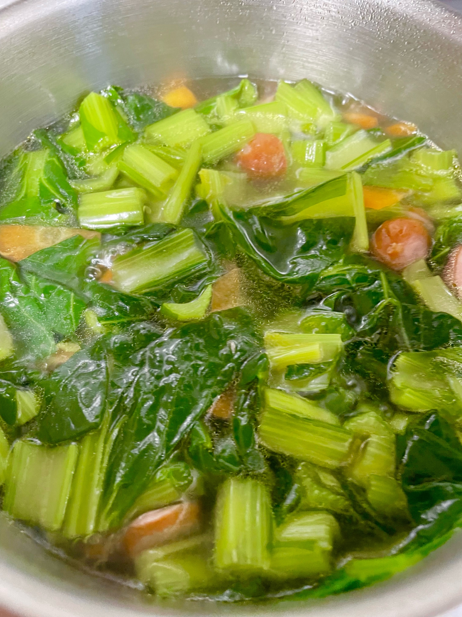 小松菜とウインナーのスープ