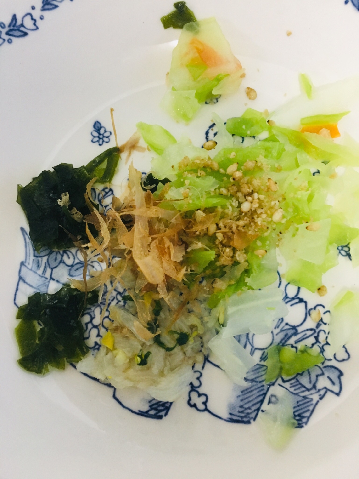 離乳食カミカミ期 キャベツとワカメのごま鰹和え レシピ 作り方 By Mamimumai 楽天レシピ