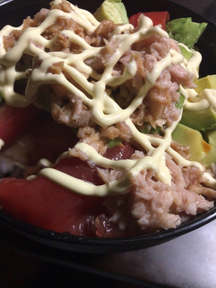 5分でランチ！アボカドツナ丼