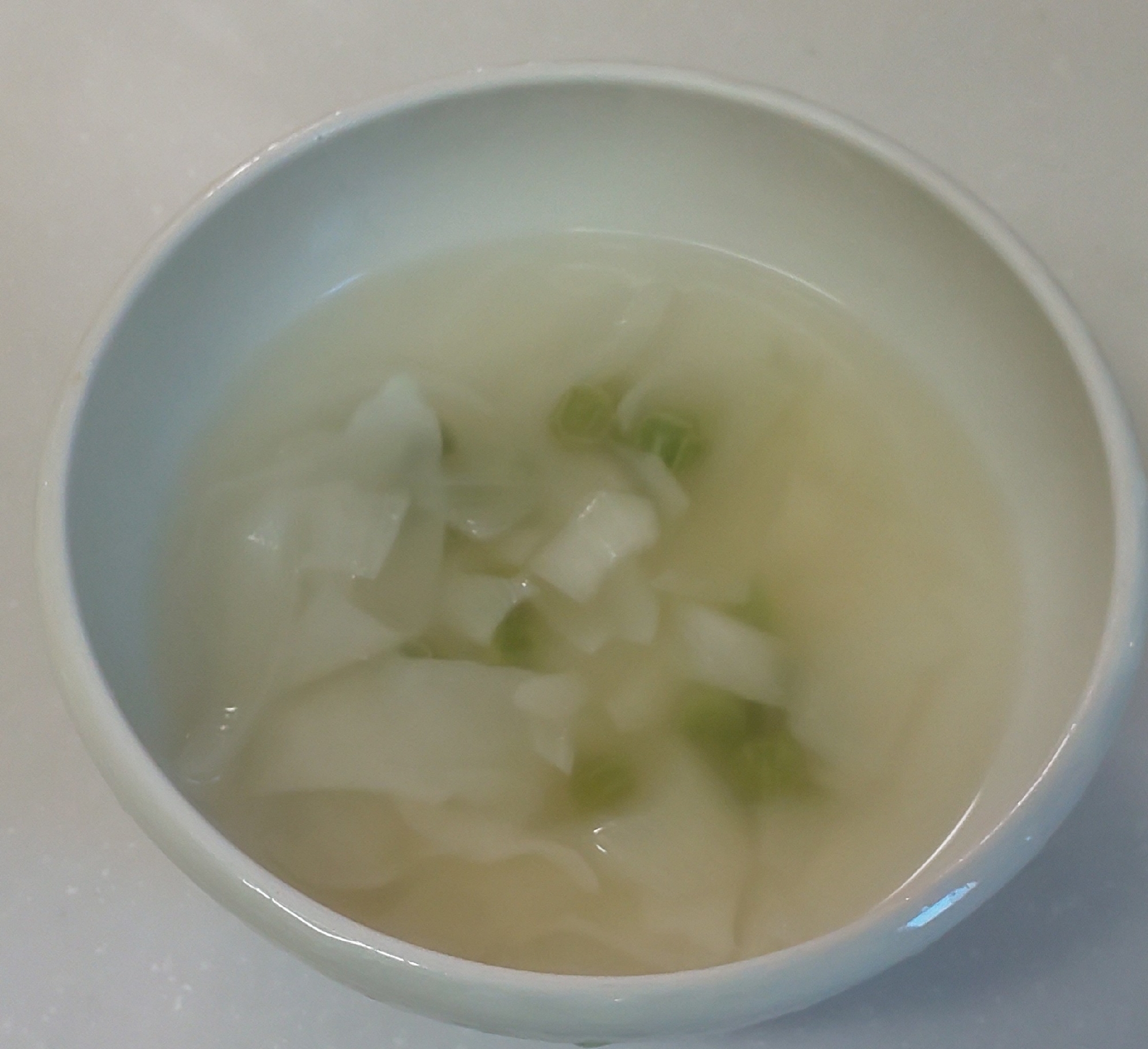 餃子の皮入り☆中華スープ☆