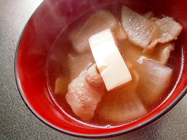 大根と豚バラ肉の簡単スープ