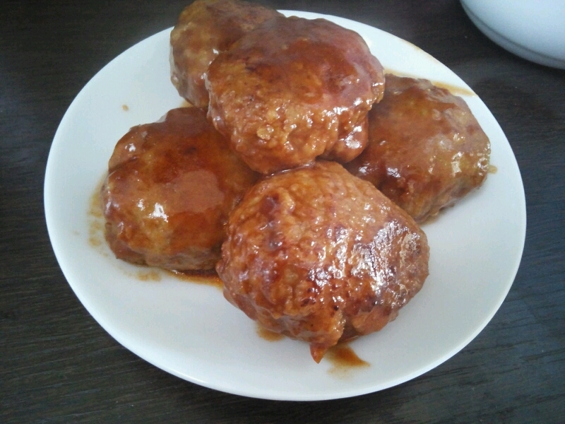 簡単!お弁当煮込みハンバーグ
