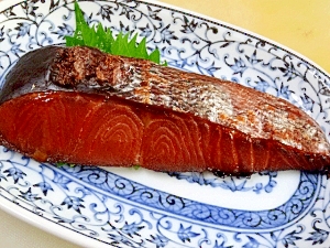 冷凍魚のリフレッシュ☆　「紅鮭の醤油漬け」
