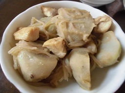 里芋と鶏肉しらたきの味噌風味煮