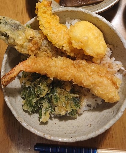 お惣菜天ぷらで簡単天丼