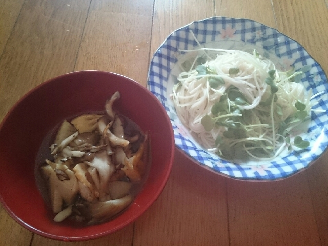 鶏肉と舞茸タケノコのおそうめん