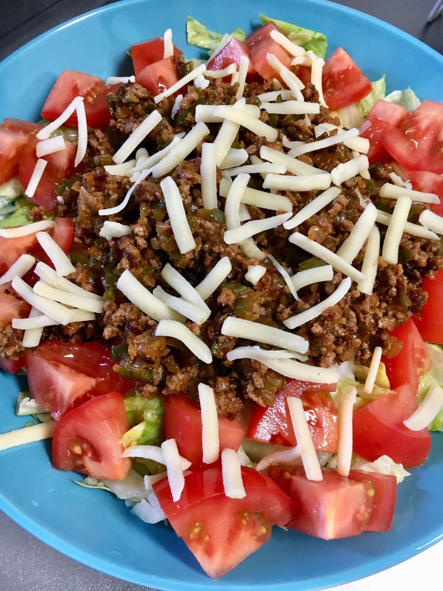 残り物の野菜で簡単タコライス！