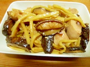 タケノコと干椎茸と鶏もものピリ辛炒め