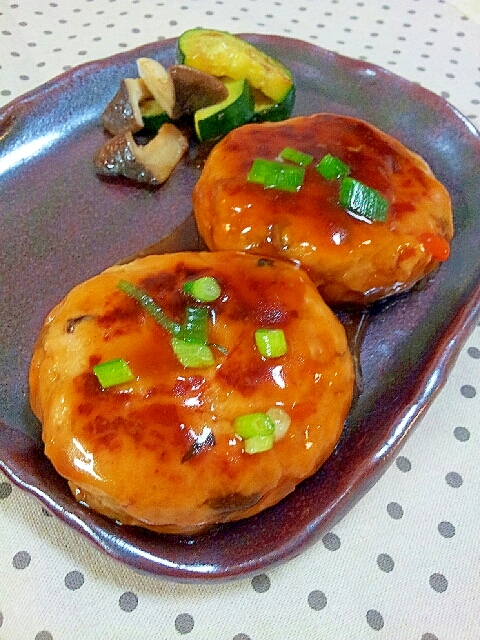卯の花で 鶏ひき肉とおからの和風てりやきハンバーグ レシピ 作り方 By ラズベリっち 楽天レシピ