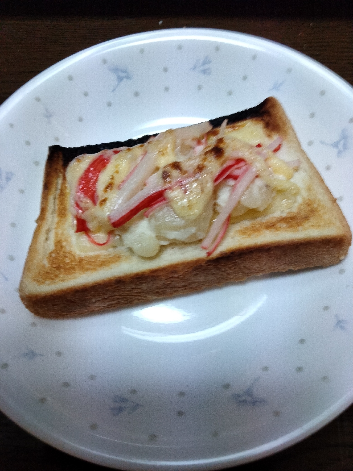 チーズトーストアレンジ ポテトサラダ&カニカマ