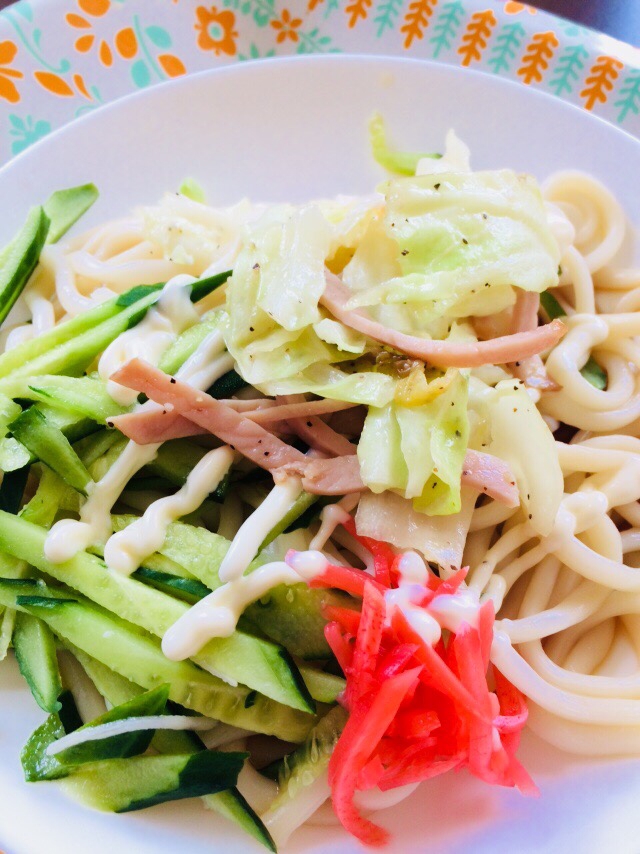 冷やし野菜うどん