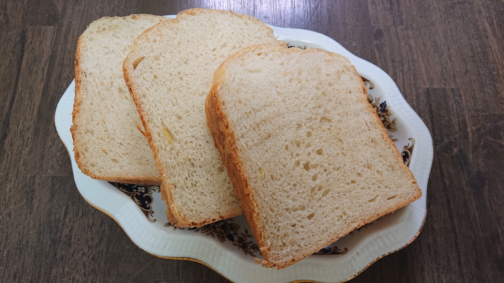 ホームベーカリーで作る★香ばしいオニオン食パン